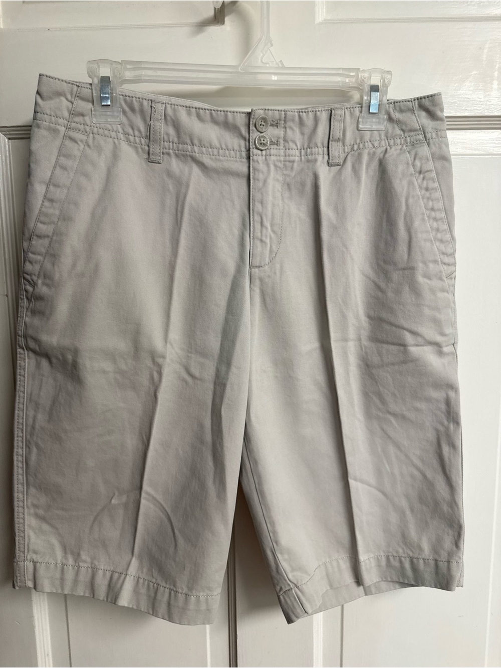Eddie Bauer Light Gray Casual Chino Shorts with Interior Logo